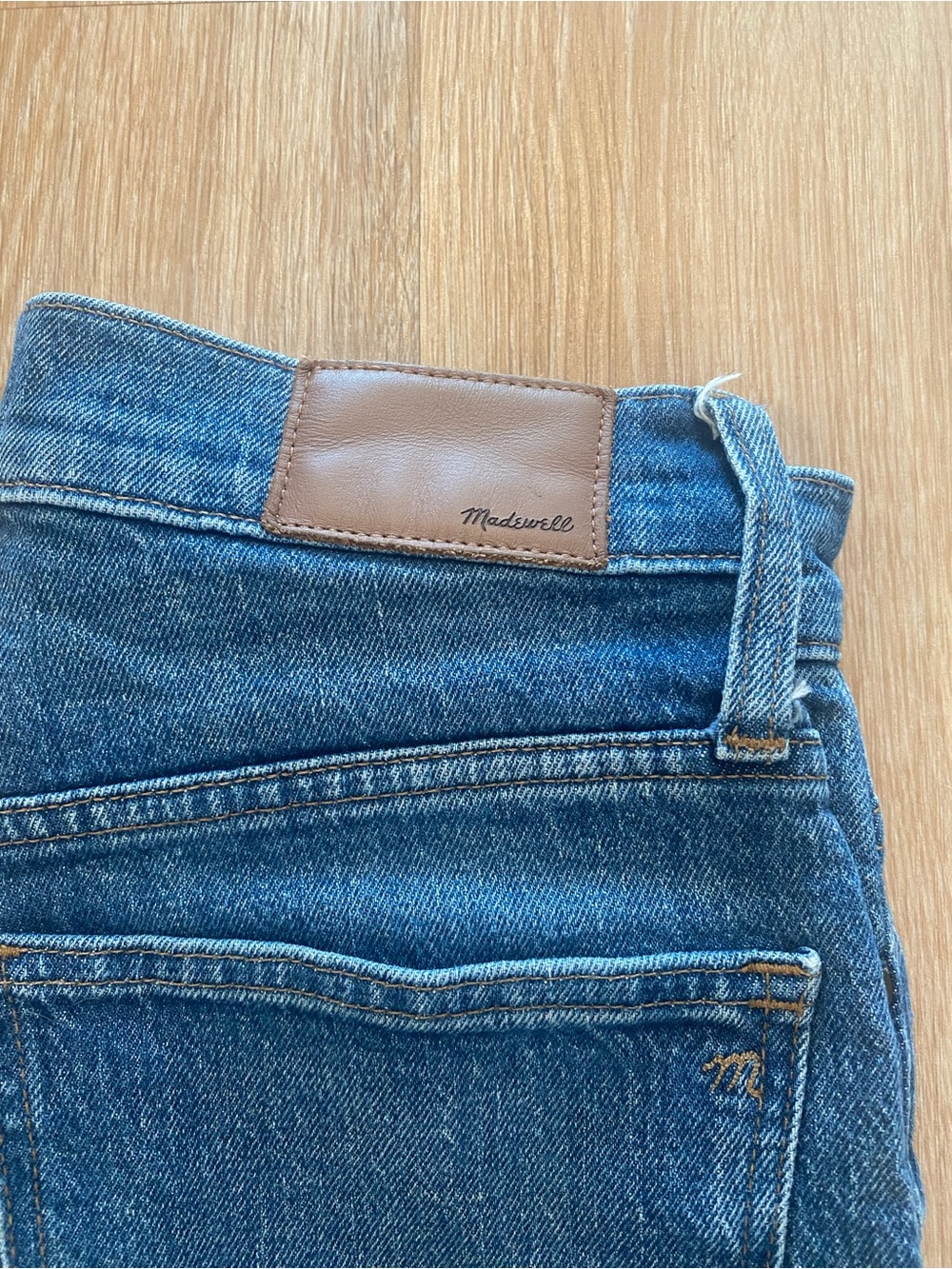 Madewell High-Rise Straight Leg Jeans – Dark Blue Wash - Picture 3 of 5